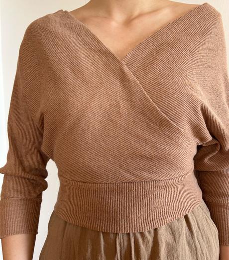 Sveter s netopierími rukávmi, s