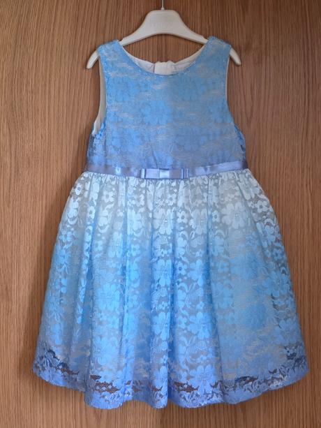 Dievčenské šaty, 110