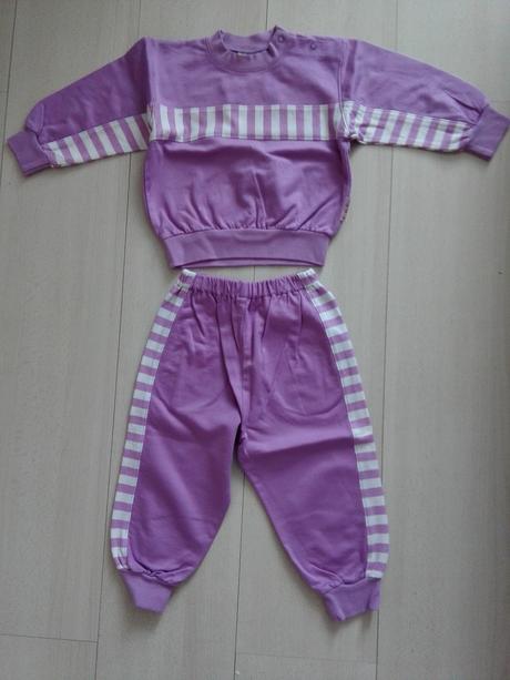 Komplet fialový, nový, vel. 80, p.č. 82, 80