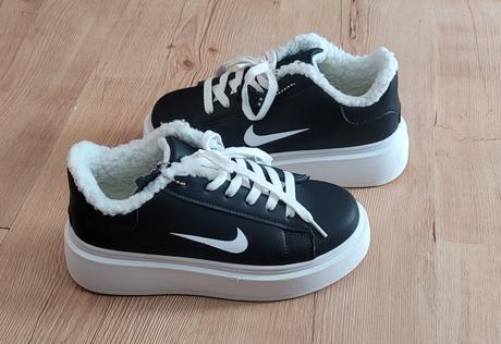 Zateplené tenisky, nike,36