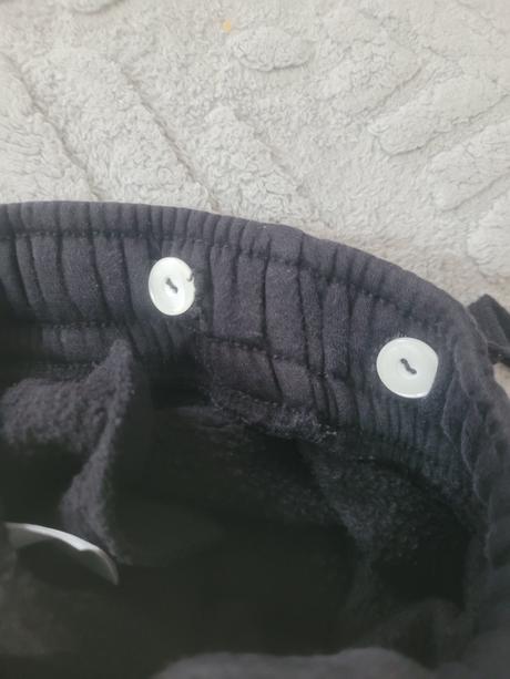 Zateplené tepláky, 104