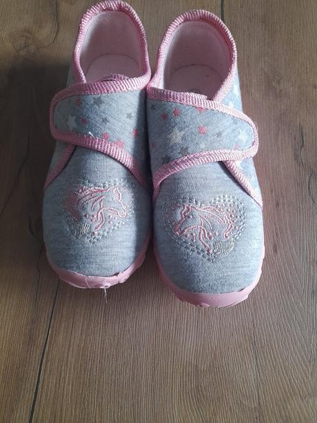 Papučky, cupcake,28