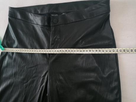 Nohavice v koženom vzhľade č. 40, esmara,l