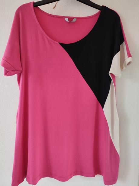 Dámske blúzky , tričká,svetriky rôzne veľkosti.., 