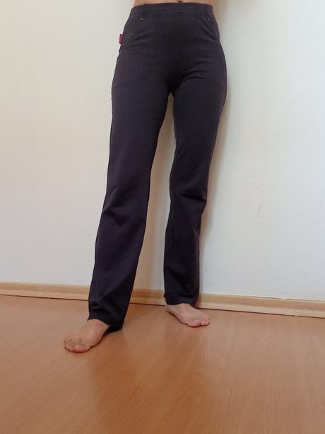 Kvalitné športové nohavice xs, xs