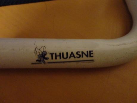 Podpora chrbtice thuasne,