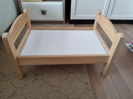 Duktig ikea postieľka pre bábiku,