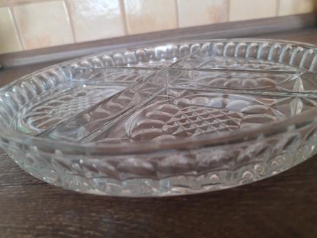 Sklenený servírovací podnos, 