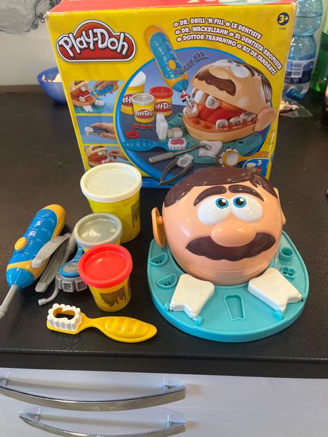 Play-doh zubár,