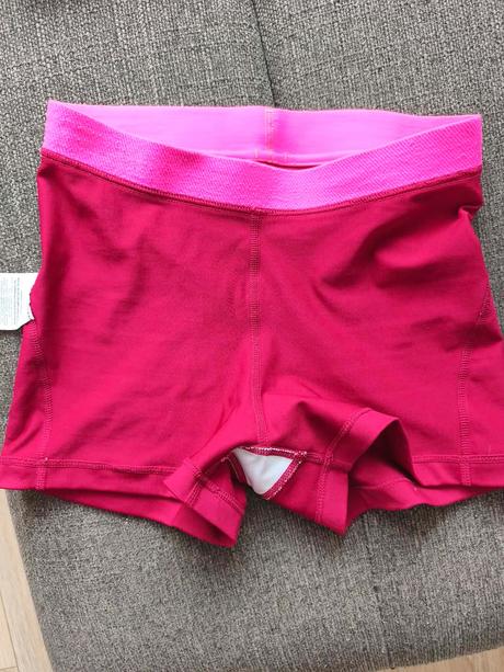 Nike pro šortky s, nike,s