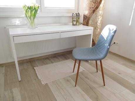 Stol písací biely  142 x 50 cm + stolička pevná,, 