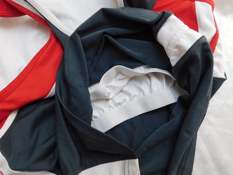 Damske športove tielko/top, reebok,40