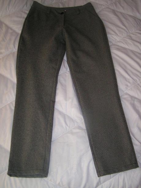 Teplé nohavice, 158