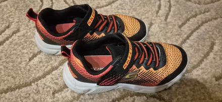 Botasky, skechers,31