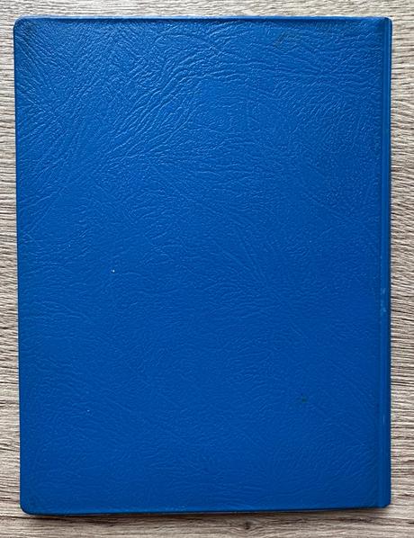 Mix známok v modrom albume za 0.5eur,