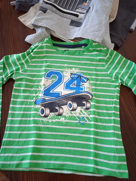 Tričko 110/116, 110