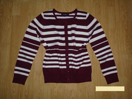 Sveter jemny na gombiky, m