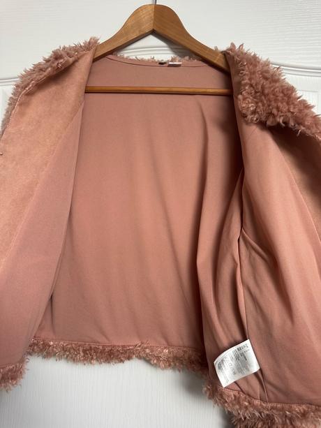 Krátka chlpatá bundička, h&m,s
