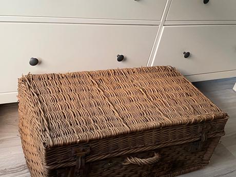 Krásny starý retro úložný zberateľský kôš kufor, 