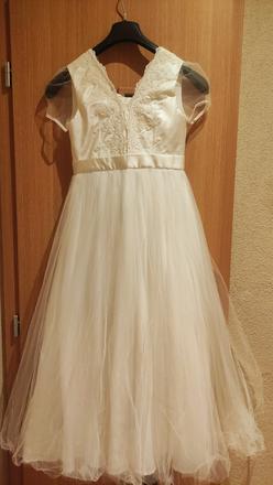 Šaty na 1.sv prijímanie, 146