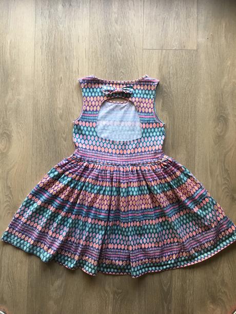 Detské šatičky zn.pumpkin patch, 9-10 r., 140