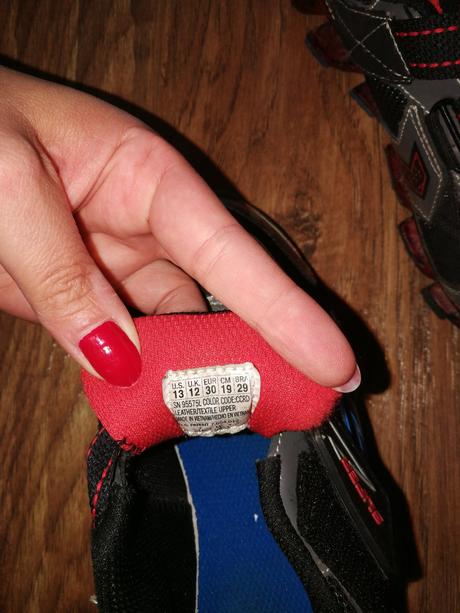 Botasky, skechers,30