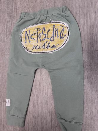 Tepláky huncut neposedná riťka, 92