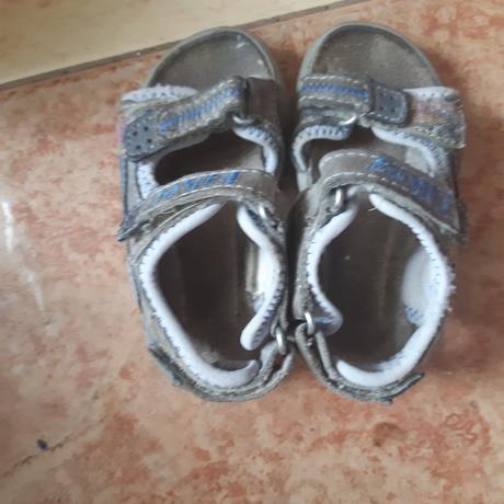 Chlapcenske sandalky, 22