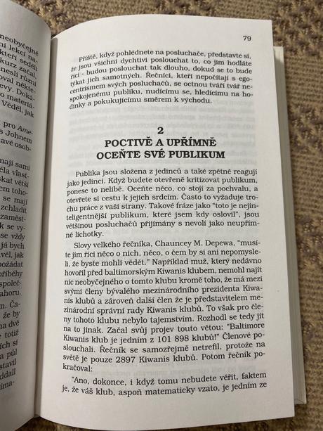 Jak mluvit a působit na druhé při obchodním jednán,