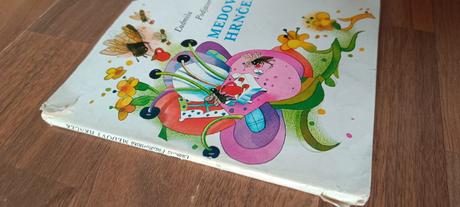 Kniha medový hrnček,