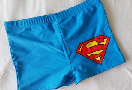 Tyrkysovo modré plavky, 152