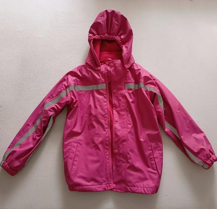 Pogumovaná bunda, 110