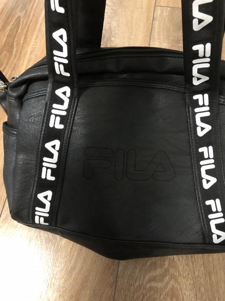 Fila kabelka, fila