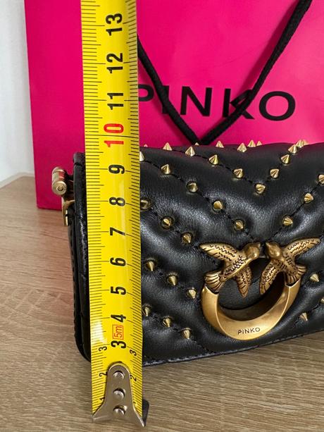 Plnko kabelka, pinko