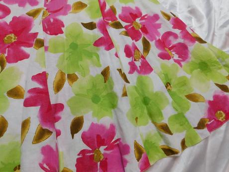 Luxusna lanova letna sukna, 38