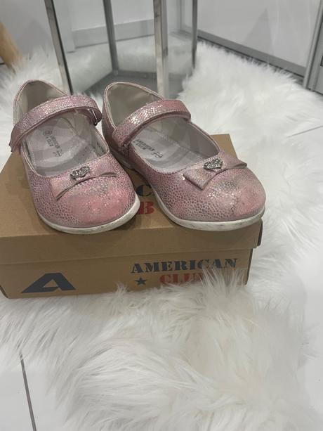 Ružové balerínky, 29