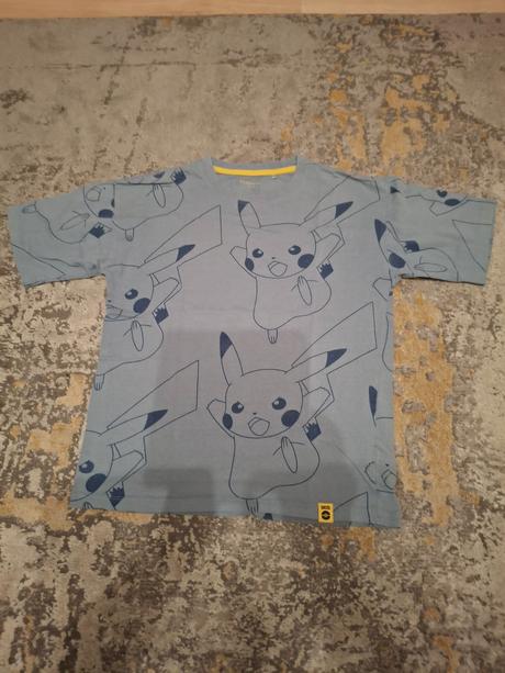 Tričko s pokemonom pikachu, reserved,158