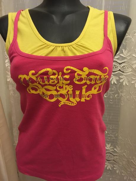 Veľmi pekné tričko, veľkosť xs/s, funky diva,s