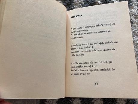 Hniezda s podpisom autora jána kostru (1937),