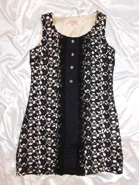 Velmi pekne šaty, 40