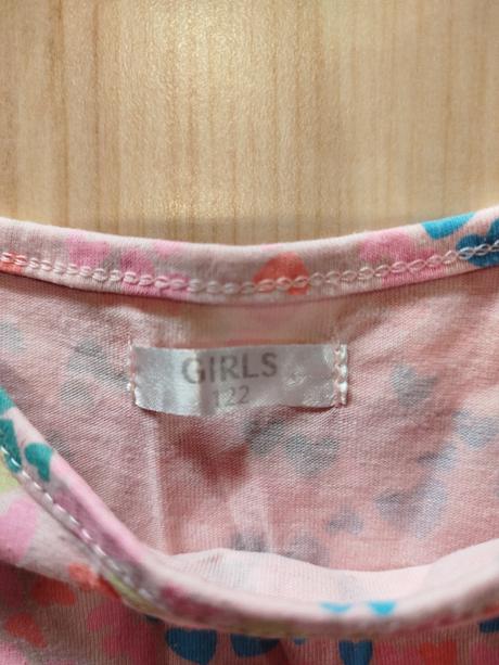 Srdiečkové šaty s točivou sukničkou, 122