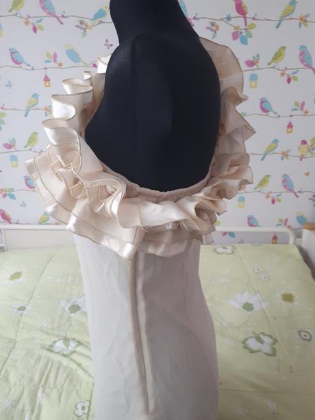 Dámske elegantné šaty, 36