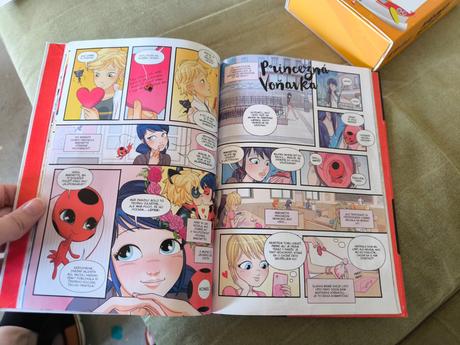 Komix lienka a čierny kocúr miraculous, 