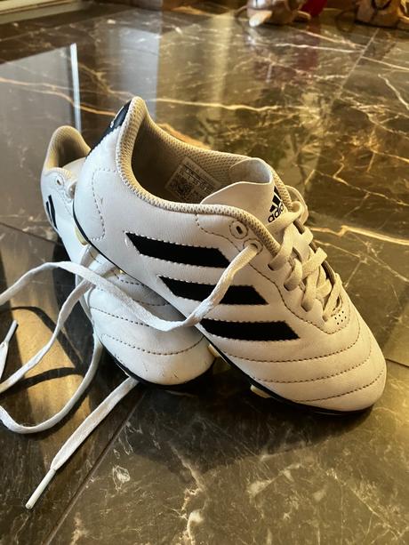 Kopačky adidas, adidas,33