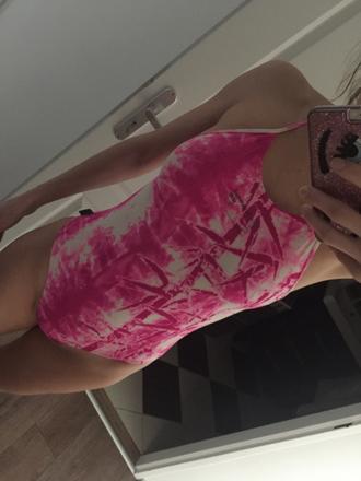 Batikovane plavky, s