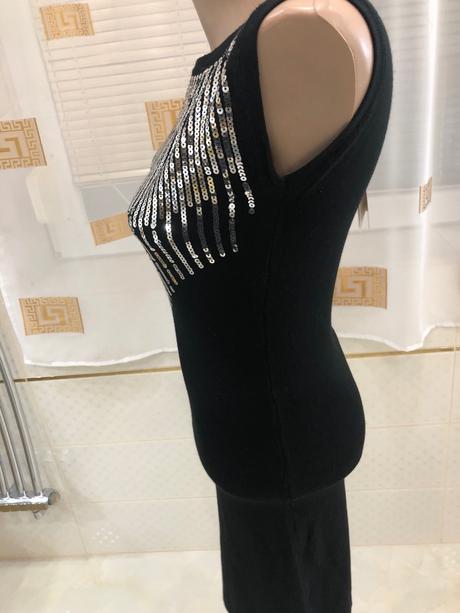 Sexi flitrované kokteilové šaty, s