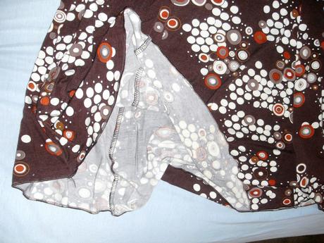 Šaty so saténovou mašľou aj pre tehuľky, m