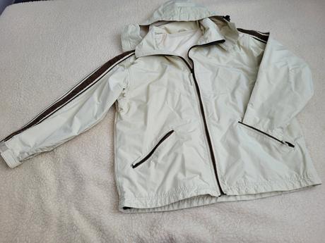 Športová vetrovka s kapucňou, c&a,l