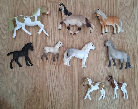 Schleich kone/zvierata, 