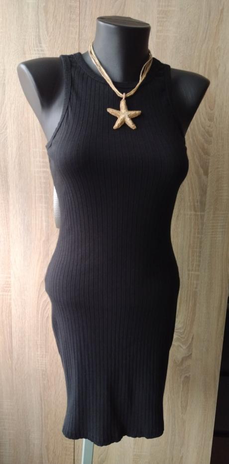 Čierne rebrované bodycon mini šaty, m